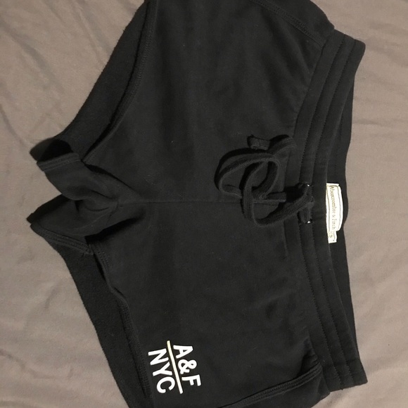 Sweat shorts - Picture 1 of 3